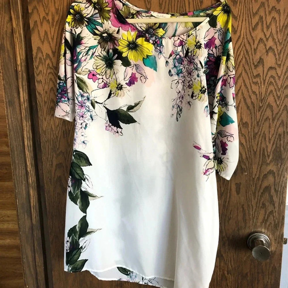 White Floral Dress L‎ - Picture 1 of 4